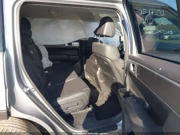 5NMP2DGL4SH068188 2025 HYUNDAI SANTA FE - Image 8
