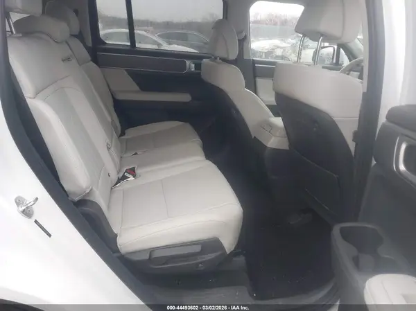 5NMP2DGL8RH022356 2024 HYUNDAI SANTA FE - Image 8