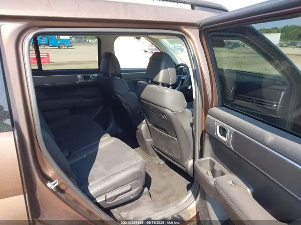 5NMP3DGL2RH050926 2024 HYUNDAI SANTA FE - Image 8