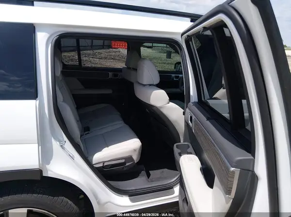 5NMP44GL0RH026654 2024 HYUNDAI SANTA FE - Image 8