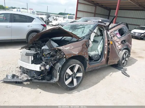 5NMP44GL1RH001648 2024 HYUNDAI SANTA FE - Image 2
