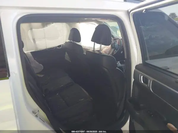 5NMP44GL1RH029384 2024 HYUNDAI SANTA FE - Image 8