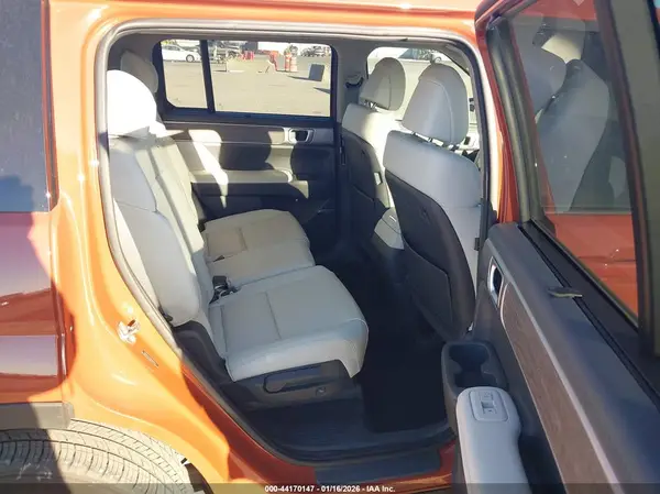 5NMP44GL5RH063554 2024 HYUNDAI SANTA FE - Image 8