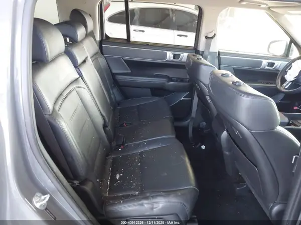 5NMP44GL6RH007655 2024 HYUNDAI SANTA FE - Image 8