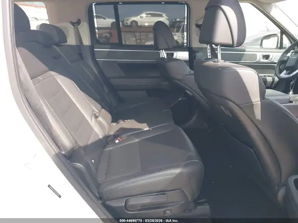 5NMP44GL6SH094978 2025 HYUNDAI SANTA FE - Image 8