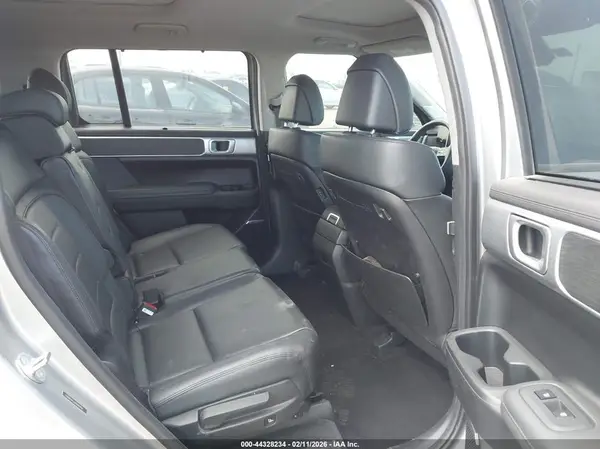 5NMP44GL9RH001154 2024 HYUNDAI SANTA FE - Image 8