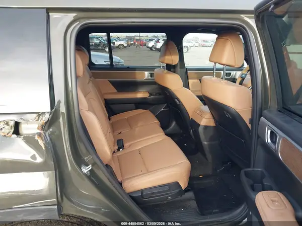 5NMP4DGL8SH129150 2025 HYUNDAI SANTA FE - Image 8