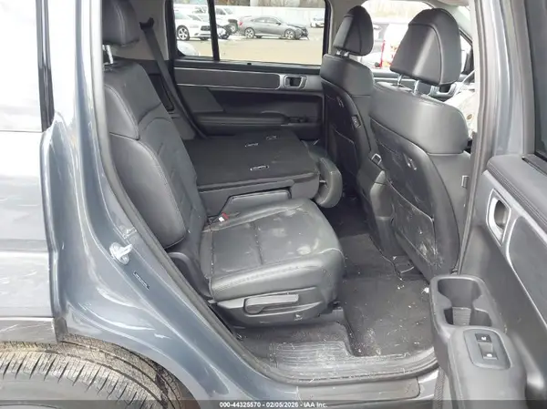 5NMP4DGLXSH13086 2025 HYUNDAI SANTA FE - Image 8