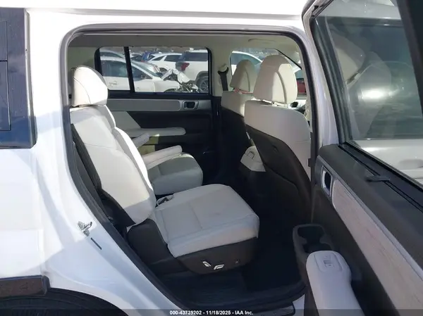 5NMP54GL2SH079567 2025 HYUNDAI SANTA FE - Image 8