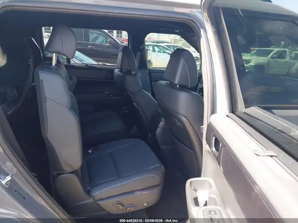 5NMP54GL4RH029604 2024 HYUNDAI SANTA FE - Image 8