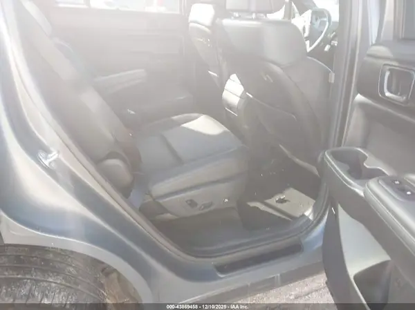 5NMP54GL5RH061493 2024 HYUNDAI SANTA FE - Image 8