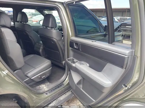 5NMP5DG19TH082059 2026 HYUNDAI SANTA FE - Image 8