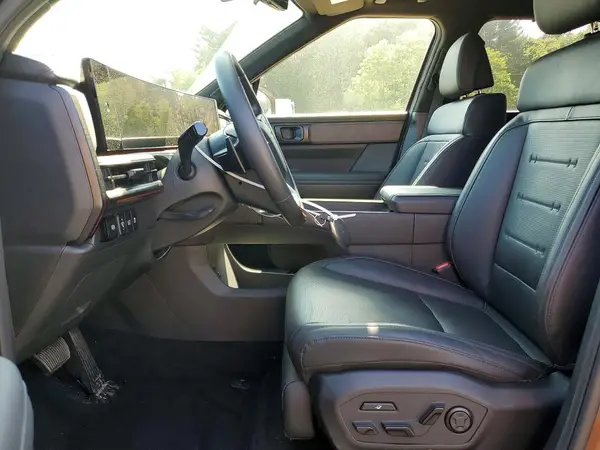 2025 HYUNDAI SANTA FE auction photo 7