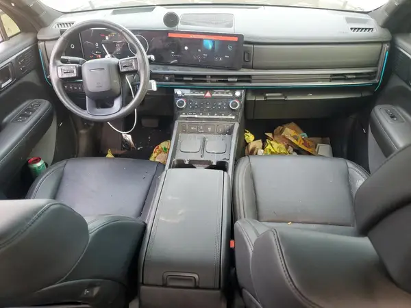 5NMP5DGLXRH050750 2024 HYUNDAI SANTA FE - Image 8