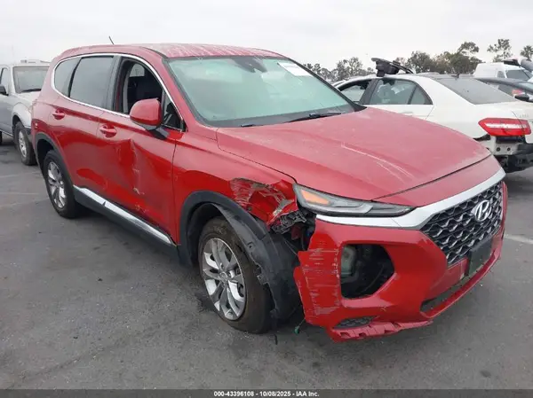 5NMS23AD0KH001108 2019 HYUNDAI SANTA FE - Image 1