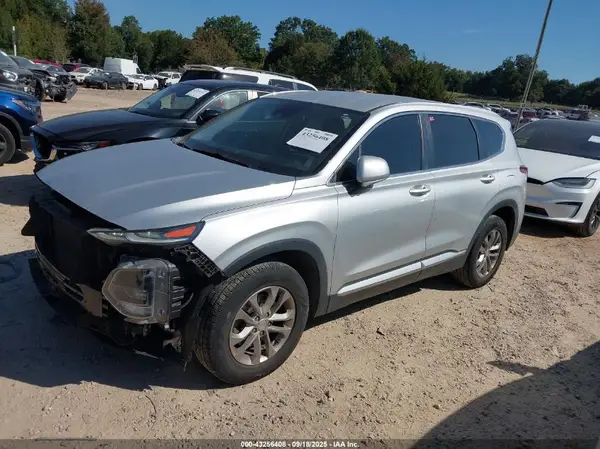 5NMS23AD0KH032939 2019 HYUNDAI SANTA FE - Image 2