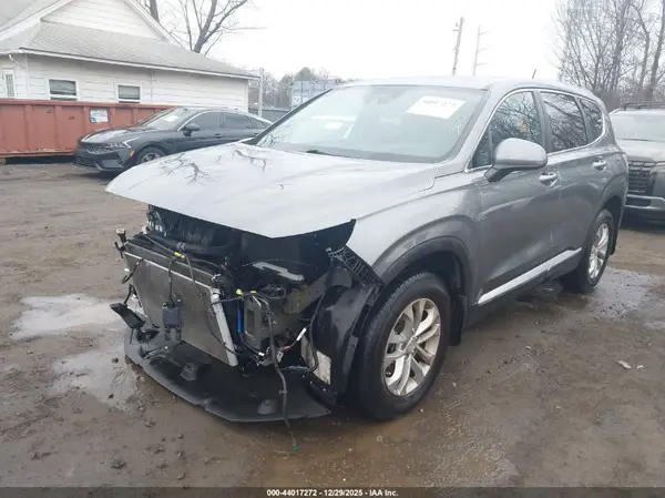 5NMS23AD0KH093143 2019 HYUNDAI SANTA FE - Image 2