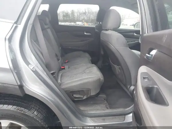 5NMS23AD0KH093143 2019 HYUNDAI SANTA FE - Image 8