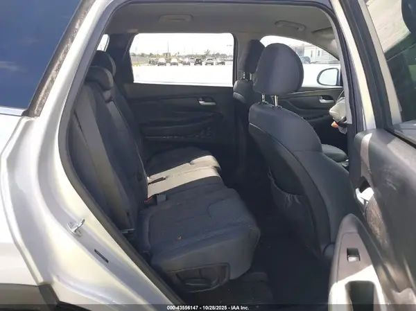 5NMS23AD0KH127811 2019 HYUNDAI SANTA FE - Image 8