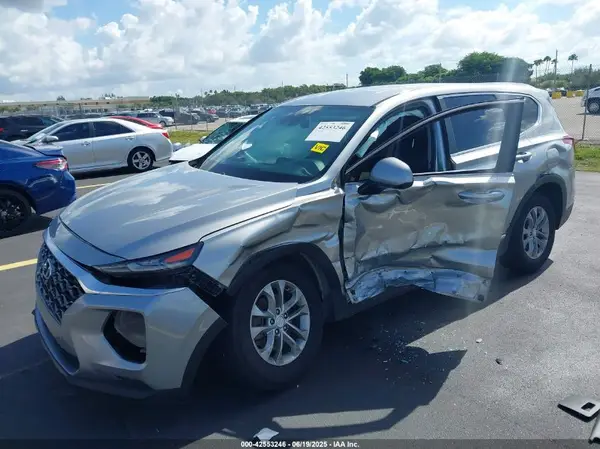 5NMS23AD0LH257573 2020 HYUNDAI SANTA FE - Image 2