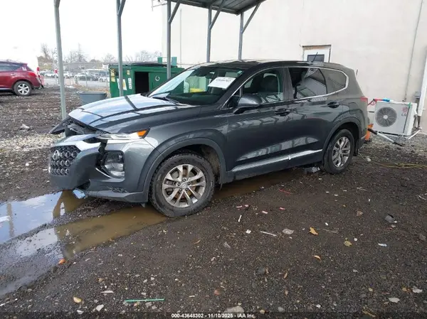 5NMS23AD1KH048499 2019 HYUNDAI SANTA FE - Image 2