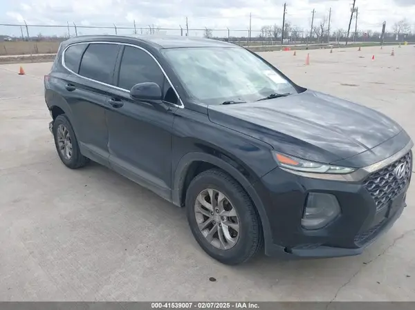 5NMS23AD1KH074388 2019 HYUNDAI SANTA FE - Image 1