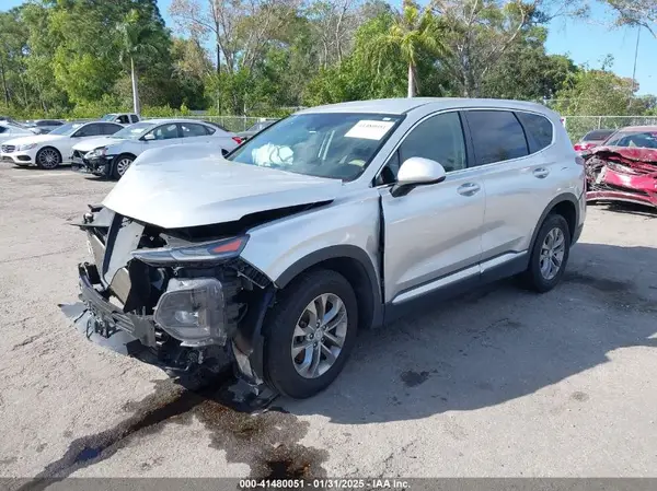 5NMS23AD1KH079929 2019 HYUNDAI SANTA FE - Image 2