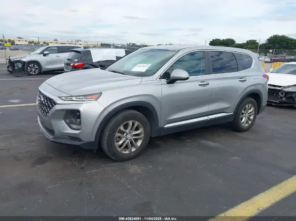 5NMS23AD1LH245707 2020 HYUNDAI SANTA FE - Image 2