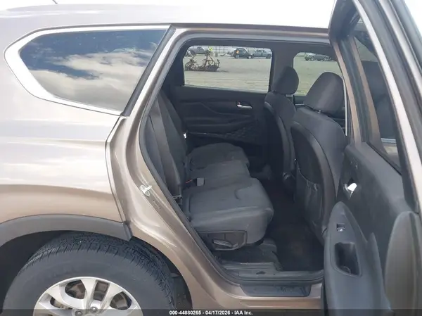 5NMS23AD2KH083584 2019 HYUNDAI SANTA FE - Image 8
