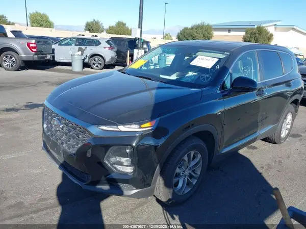 5NMS23AD2KH093225 2019 HYUNDAI SANTA FE - Image 2