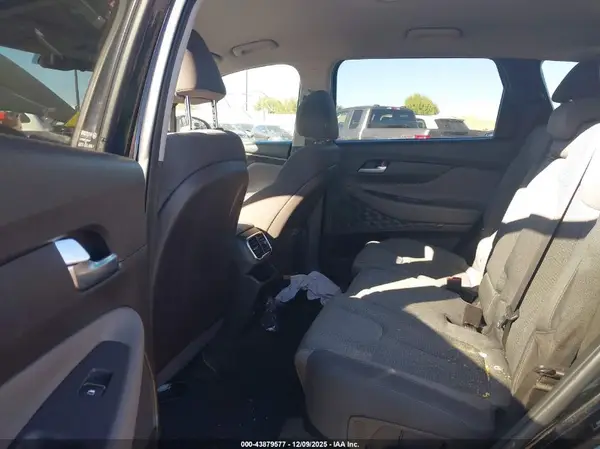 5NMS23AD2KH093225 2019 HYUNDAI SANTA FE - Image 8