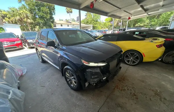 5NMS23AD2KH096240 2019 HYUNDAI SANTA FE - Image 1