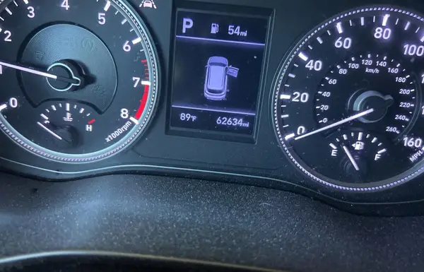5NMS23AD2KH096240 2019 HYUNDAI SANTA FE - Image 8
