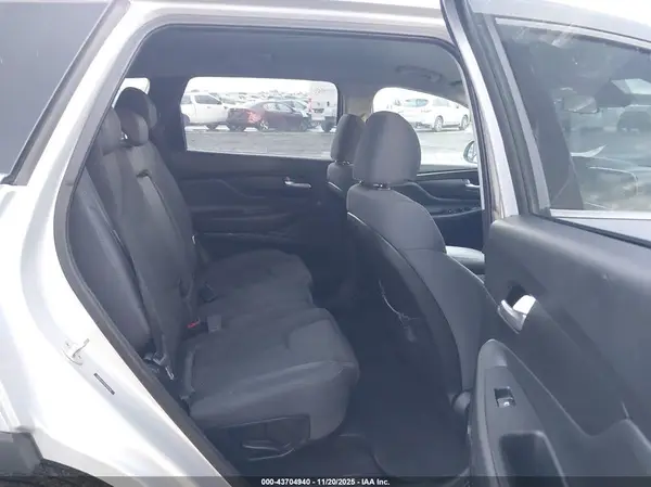 5NMS23AD2KH120388 2019 HYUNDAI SANTA FE - Image 8