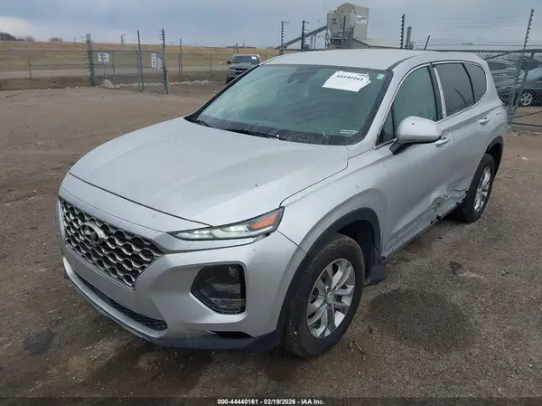 5NMS23AD2KH134856 2019 HYUNDAI SANTA FE - Image 2