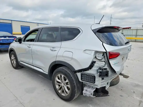 5NMS23AD3KH034197 2019 HYUNDAI SANTA FE - Image 2