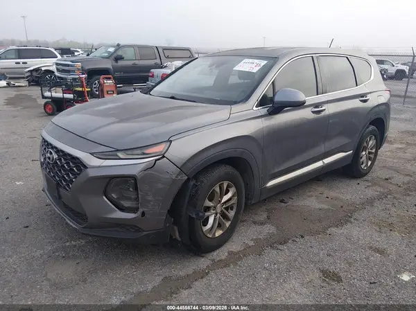5NMS23AD3KH076014 2019 HYUNDAI SANTA FE - Image 2