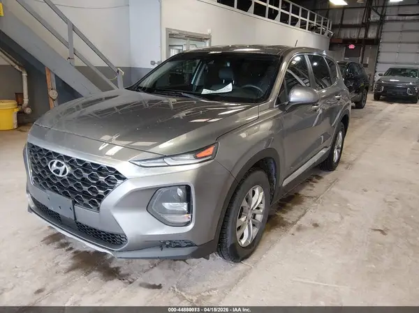 5NMS23AD3KH082024 2019 HYUNDAI SANTA FE - Image 2