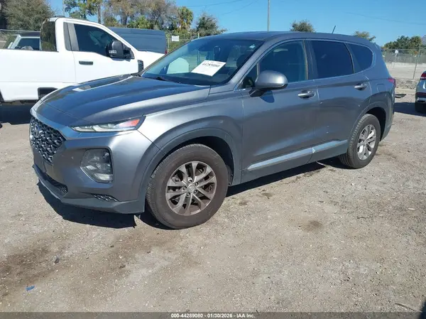 5NMS23AD3KH082055 2019 HYUNDAI SANTA FE - Image 2