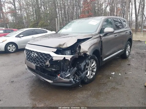 5NMS23AD4KH035018 2019 HYUNDAI SANTA FE - Image 2