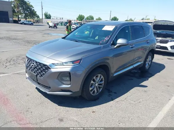 5NMS23AD4KH134132 2019 HYUNDAI SANTA FE - Image 2