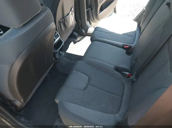 5NMS23AD4LH142393 2020 HYUNDAI SANTA FE - Image 8
