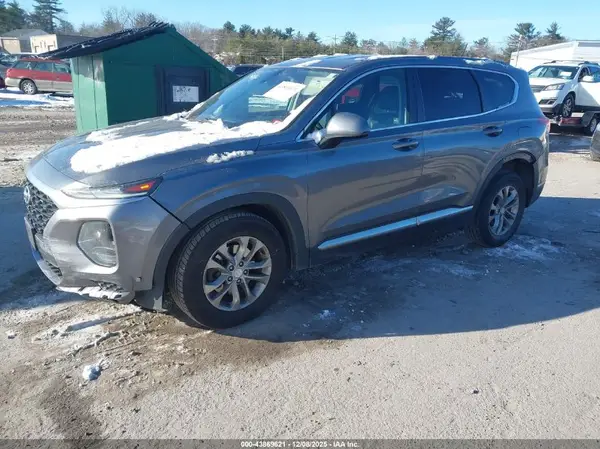 5NMS23AD5KH013982 2019 HYUNDAI SANTA FE - Image 2