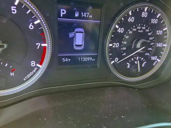 5NMS23AD5KH104072 2019 HYUNDAI SANTA FE - Image 8