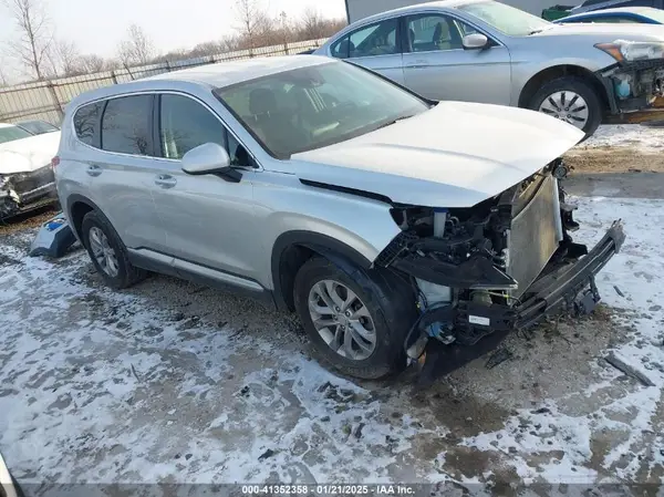 5NMS23AD6KH016650 2019 HYUNDAI SANTA FE - Image 1