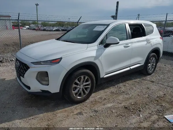 5NMS23AD6KH049132 2019 HYUNDAI SANTA FE - Image 2