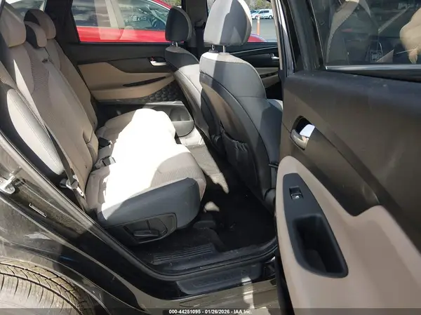 5NMS23AD6KH095818 2019 HYUNDAI SANTA FE - Image 8