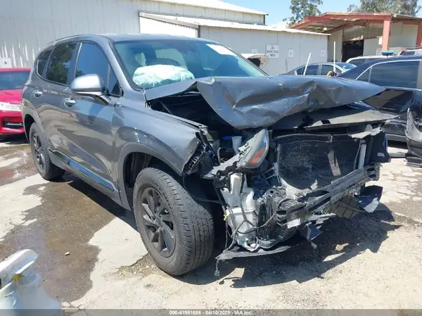 5NMS23AD7KH009688 2019 HYUNDAI SANTA FE - Image 1
