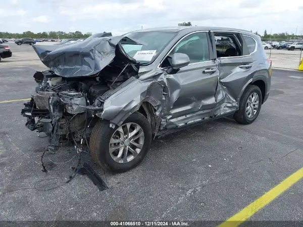 5NMS23AD7KH084486 2019 HYUNDAI SANTA FE - Image 2