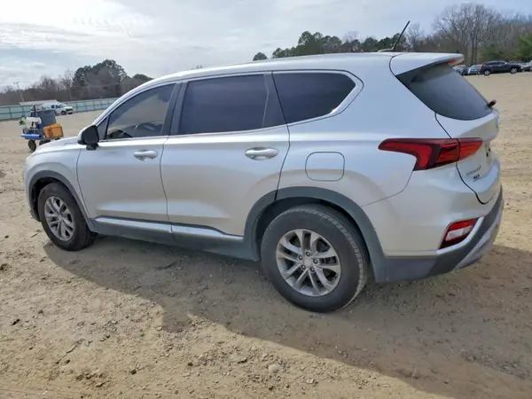 5NMS23AD8KH002801 2019 HYUNDAI SANTA FE - Image 2